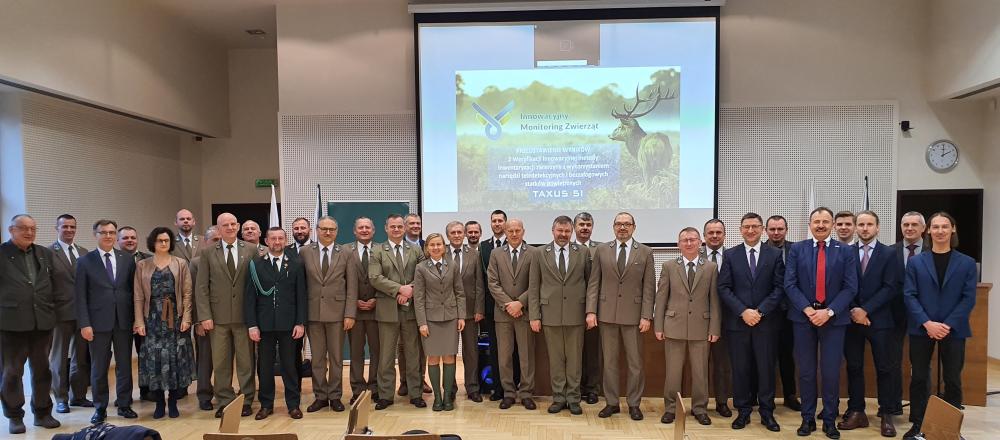 Zdjęcie&#x20;przedstawia&#x20;zebranych&#x20;gości&#x20;seminarium&#x2e;